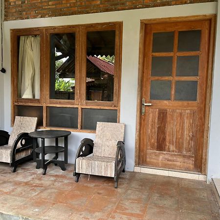 Saka Homestay Boutique & Cafe Magelang Ngoại thất bức ảnh