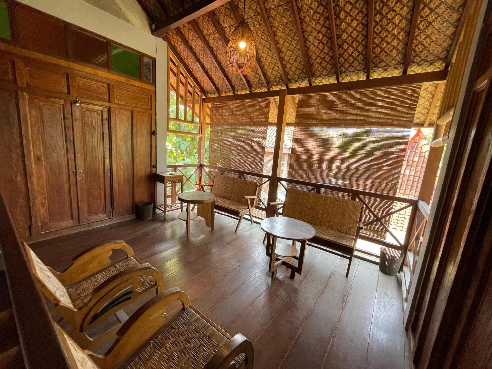 Saka Homestay Boutique & Cafe Magelang Ngoại thất bức ảnh